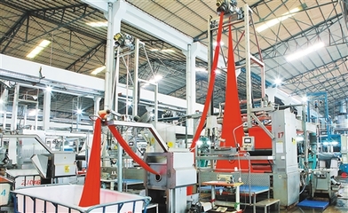 電商品牌重塑工廠產(chǎn)銷流程 新興服裝面料銷售逆勢增長